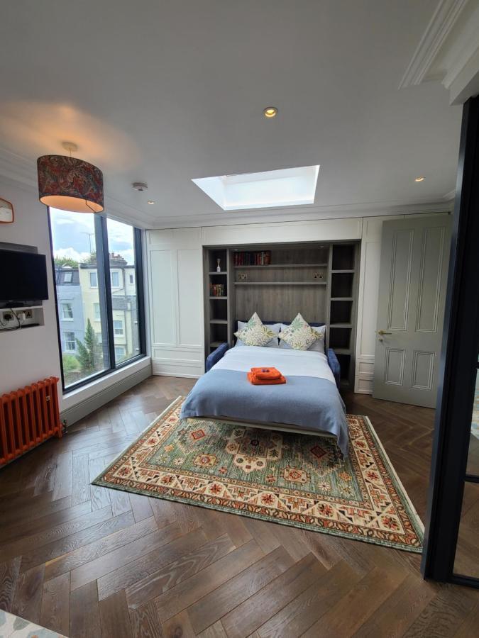 Boutique Linden Gardens 1st Floor And Loft Appartamento