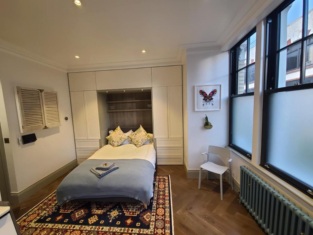 Appartamento Boutique Linden Gardens 1st Floor And Loft Londra
